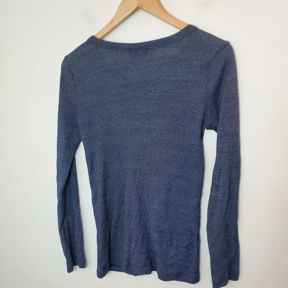 Michael Stars Textured Blue Button Up Cardigan O/S - Picture 4 of 4